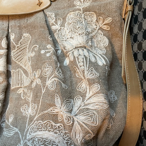 RADLEY LONDON Beige Floral Canvas Crossbody with Tan Leather Trim - Picture 7 of 7